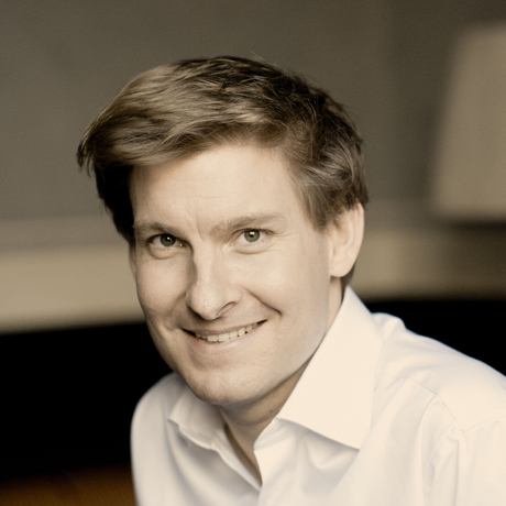 Kristian Bezuidenhout – photo credit – Marco Borggreve